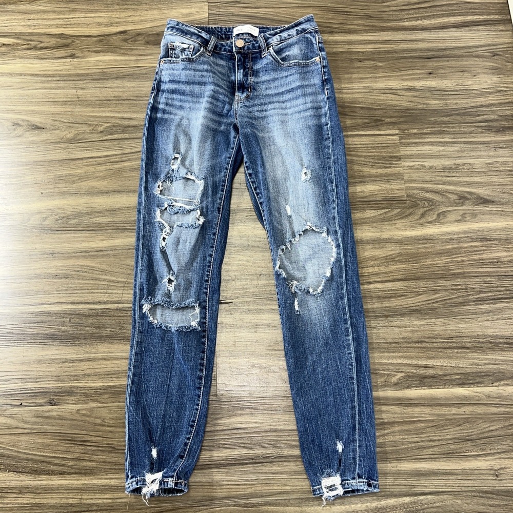 BKE Mom Jeans 26x29 Distressed Worn